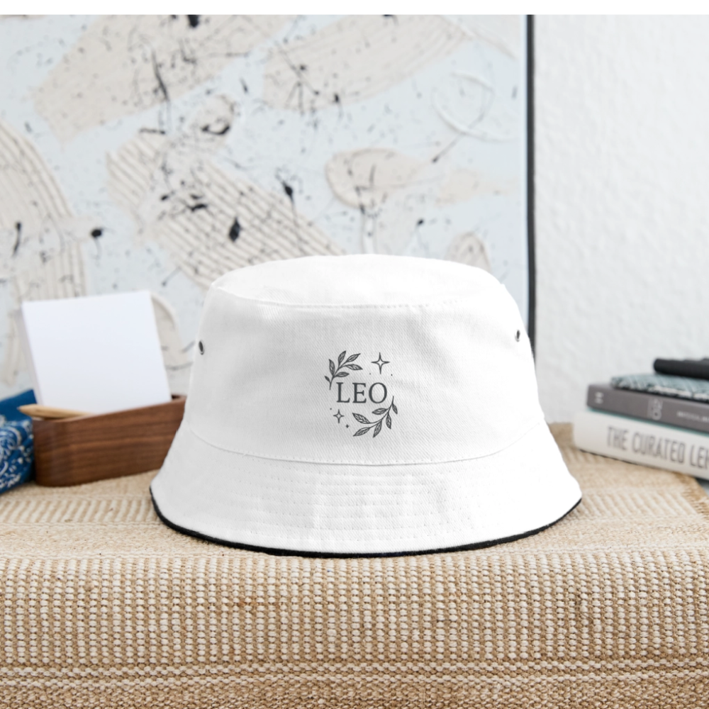 Bucket Hat „Leo“ - Weiß/Navy